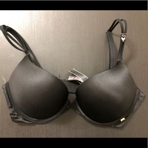 Victoria’s Secret Very Sexy Push-up Bra